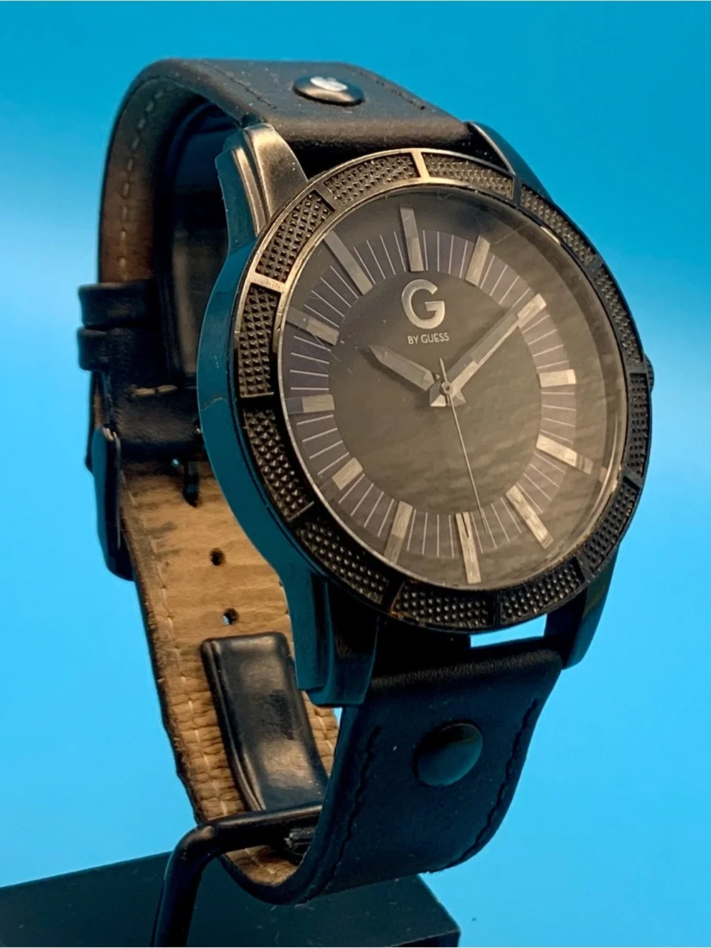 G By GUESS Men’s Quartz Wristwatch Japan Movt Leather Strap Working New Battery